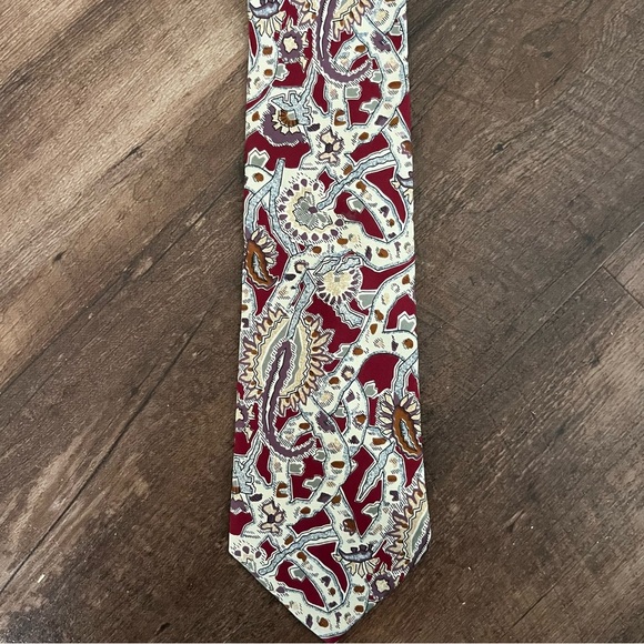 Dior Other - Dior Paisley Tie - Burgundy and Gold